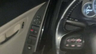 Tête de chemin de terre